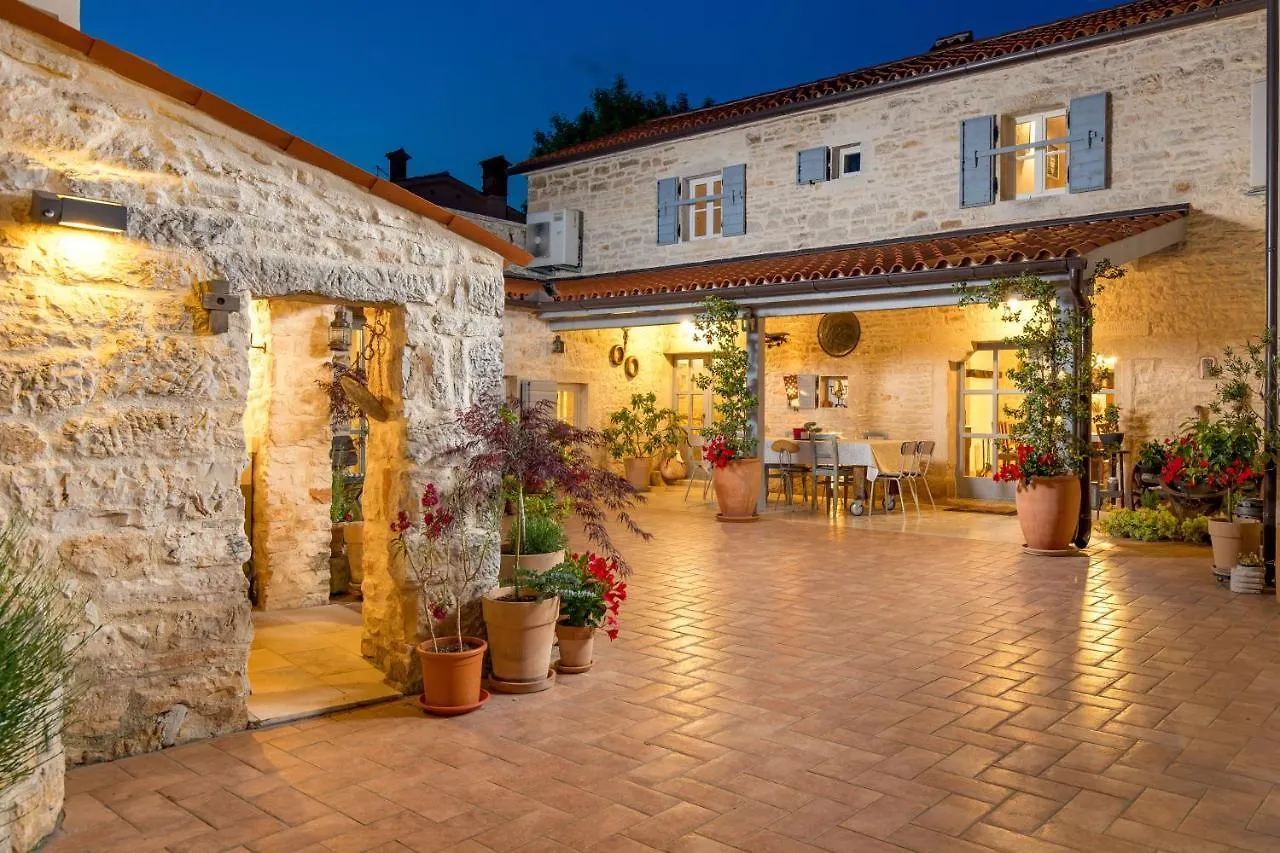 Villa Folirantica Svetvincenat 0*,  Croatia